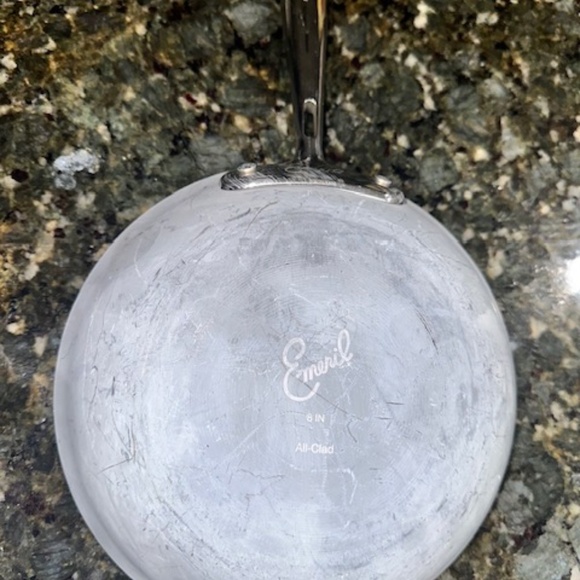 Emeril All-Clad 8 inch Frying Sauté Pan Skillet. Hard Anodized Nonstick Coating - Picture 3 of 4